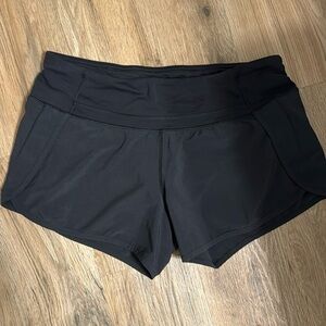 Lulu Lemon-Speed Up High Rise Lined Short